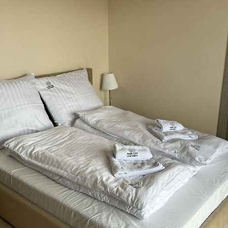 Apartament 33 Park City Ostrów Wielkopolski Eksteriør billede