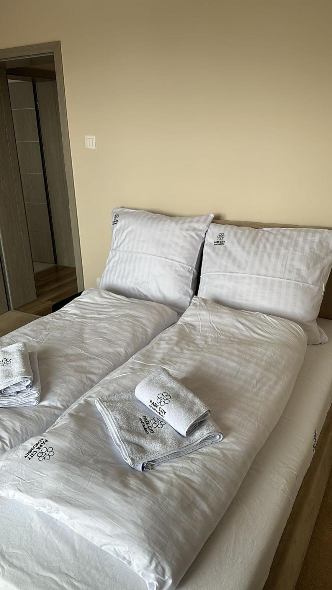 Apartament 33 Park City Ostrów Wielkopolski Eksteriør billede